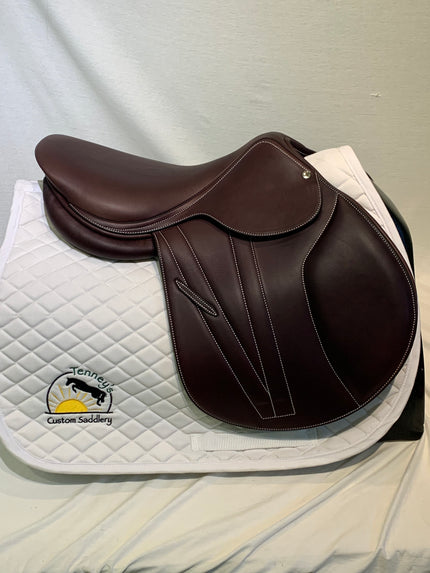 Butet Premium Saddle | 17 L Seat | 30367| Cachou