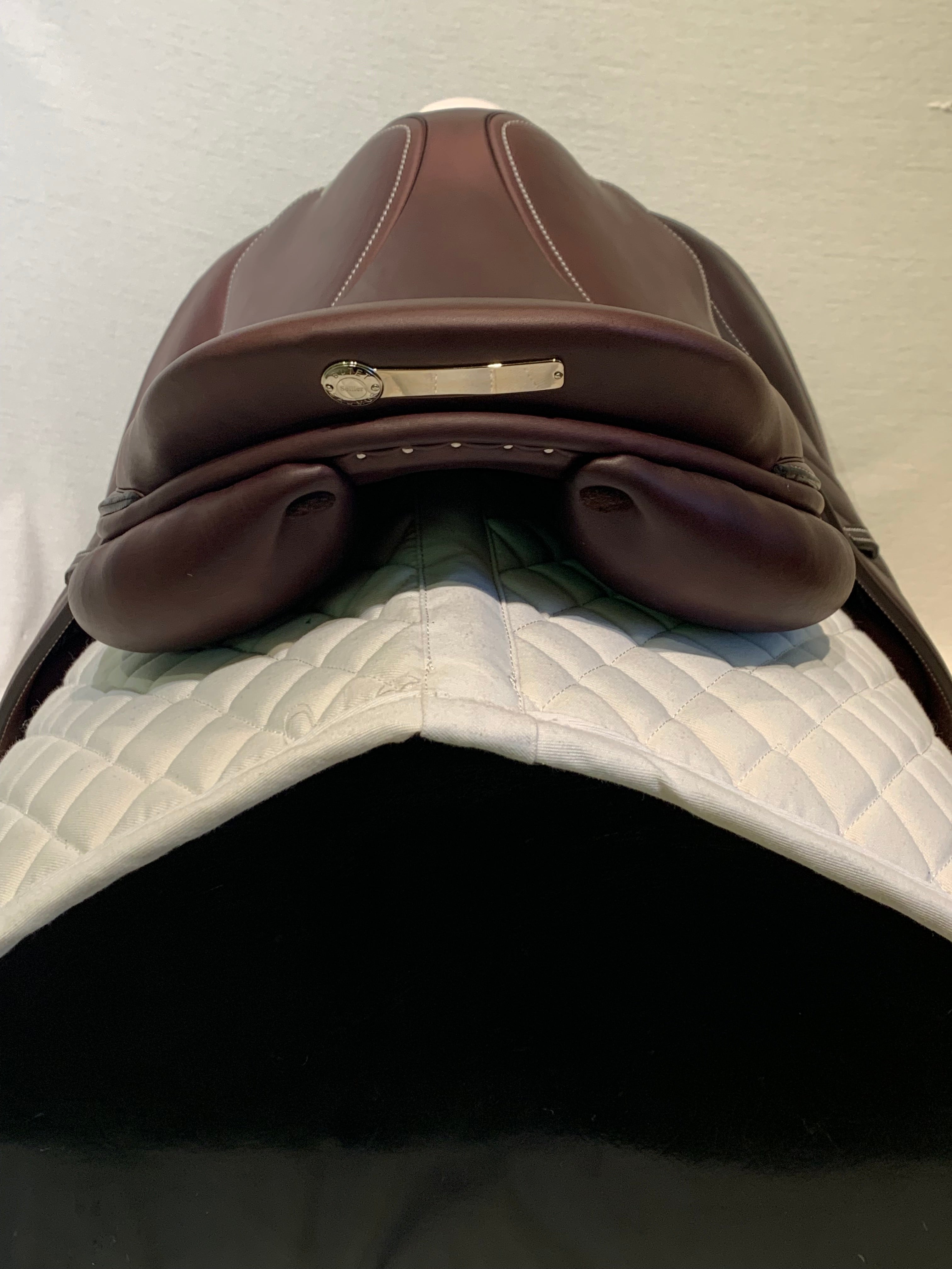 Butet Premium Saddle | 17 L Seat | 30367| Cachou