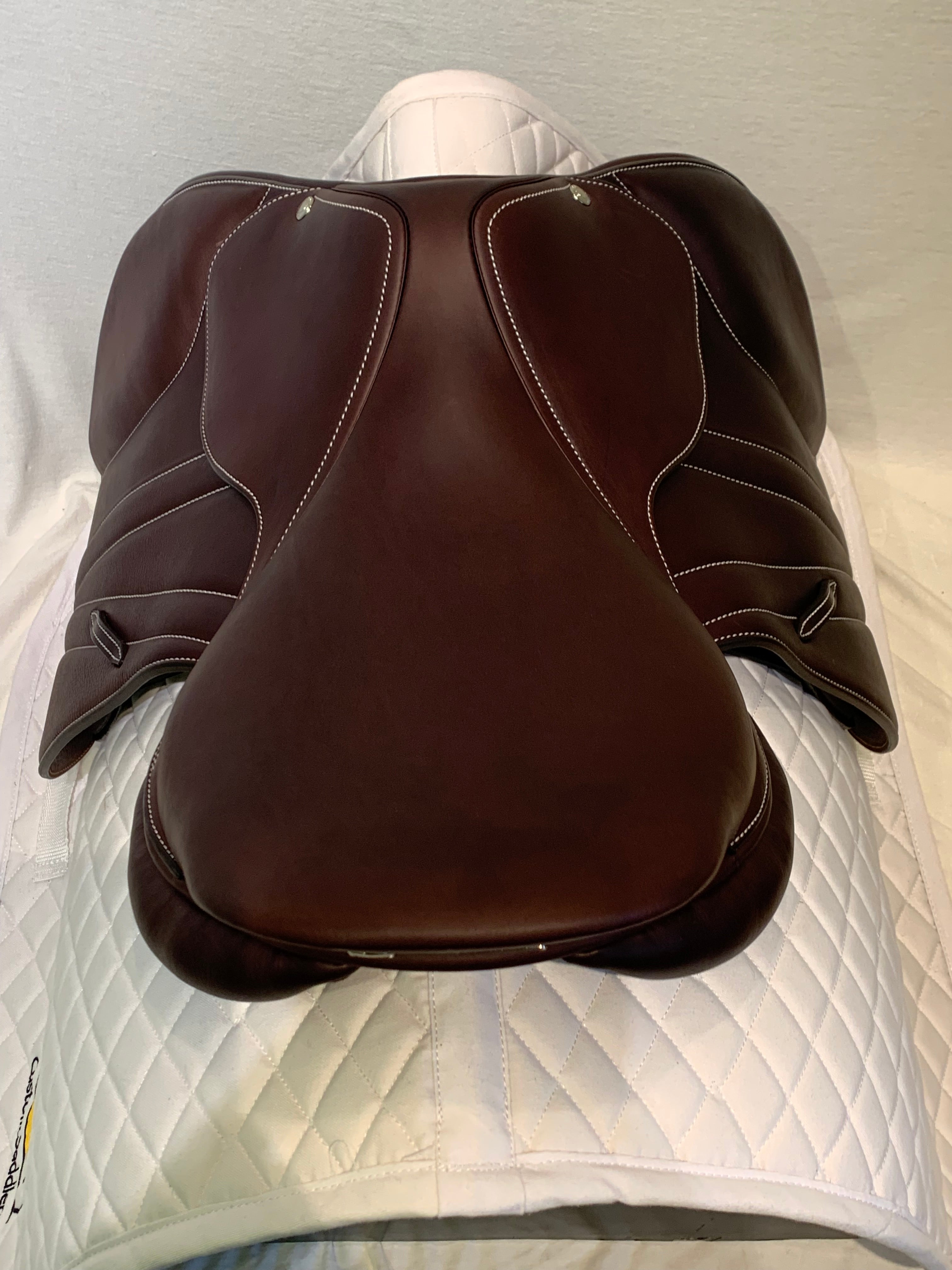 Butet Premium Saddle | 17 L Seat | 30367| Cachou