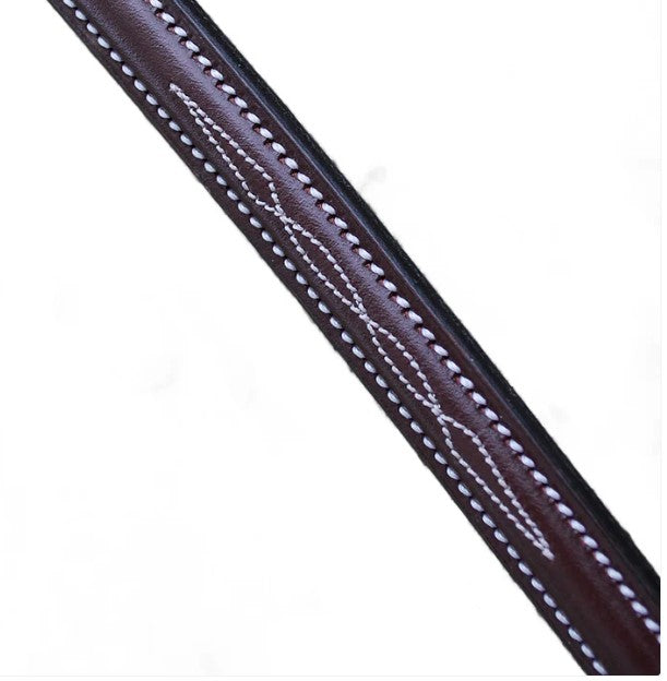 Red Barn - Martingale Standing Round Raised | 6216 | Brown